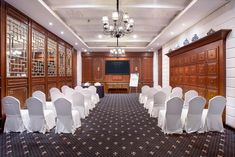 THE 1O1 Bogor Suryakancana - Toplantı