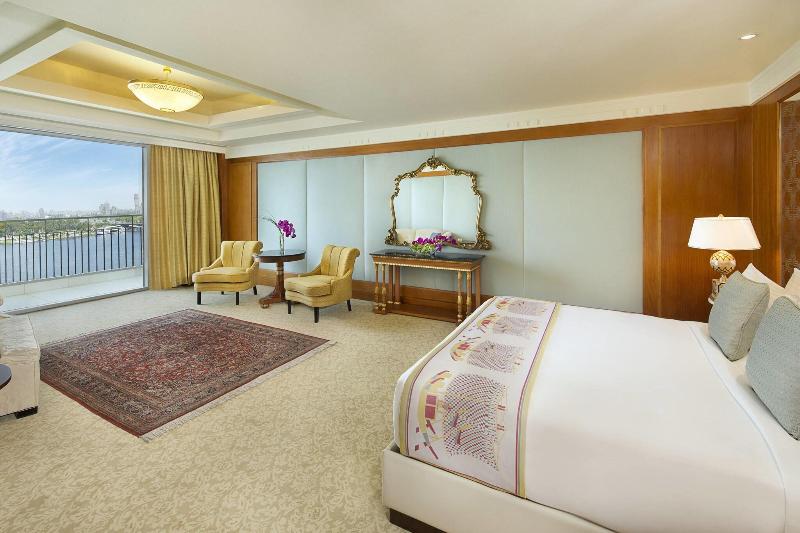 The Nile Ritz-Carlton, Cairo - Oda