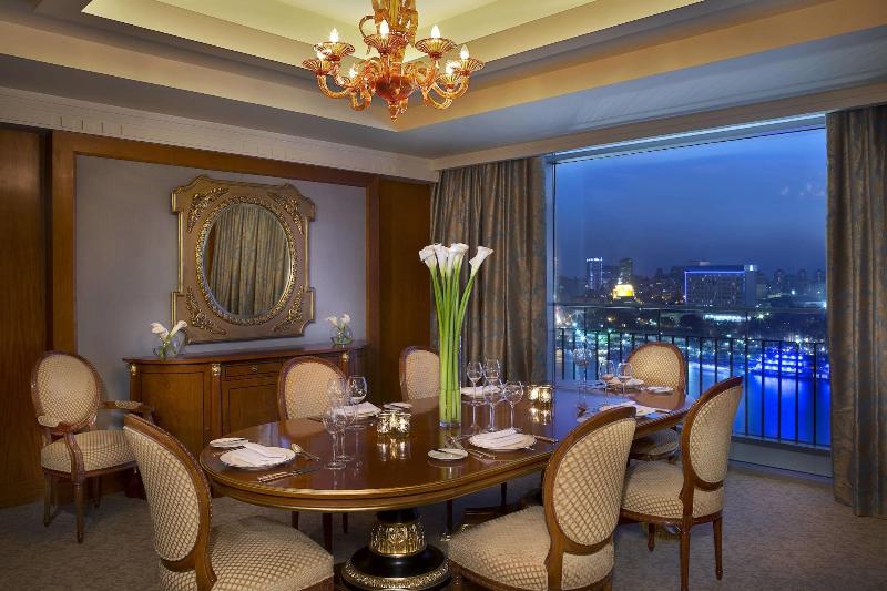 The Nile Ritz-Carlton, Cairo - Oda
