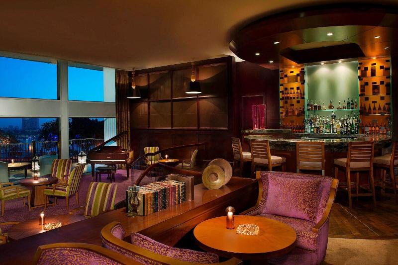 The Nile Ritz-Carlton, Cairo - Restoran