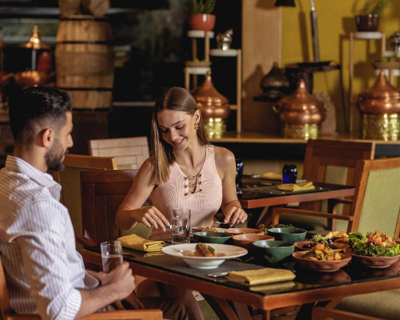 The Nile Ritz-Carlton, Cairo - Restoran