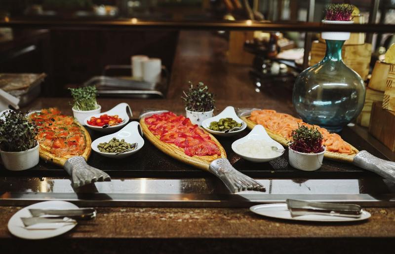 The Nile Ritz-Carlton, Cairo - Restoran