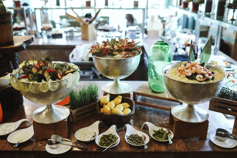 The Nile Ritz-Carlton, Cairo - Restoran
