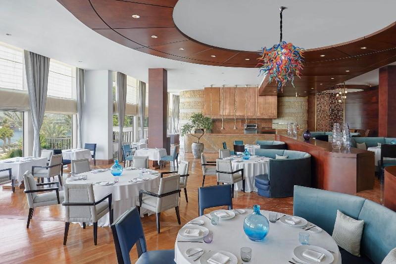 The Nile Ritz-Carlton, Cairo - Restoran