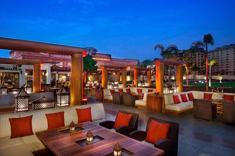 The Nile Ritz-Carlton, Cairo - Restoran