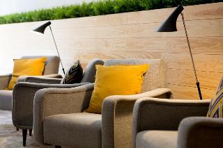 The 8 Down Town Suites fotoÄŸrafÄ±