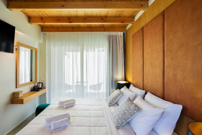 Elia Agia Marina Beach Hotel - Oda