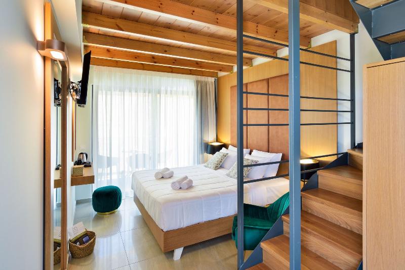 Elia Agia Marina Beach Hotel - Oda