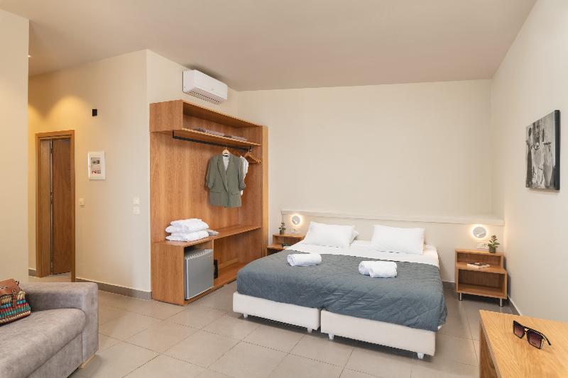 Elia Agia Marina Beach Hotel - Oda