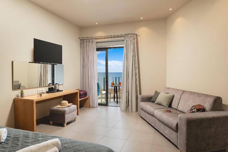 Elia Agia Marina Beach Hotel - Oda