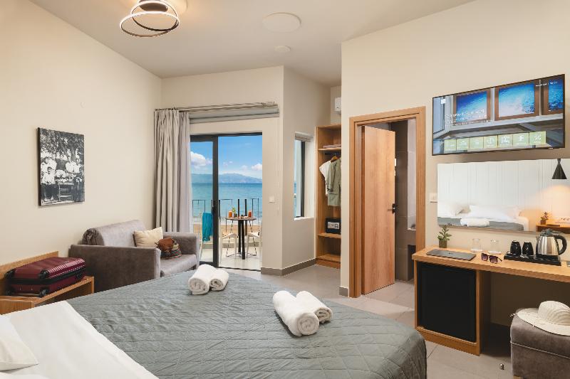 Elia Agia Marina Beach Hotel - Oda