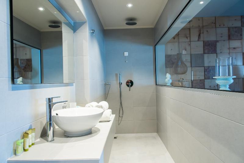Elia Agia Marina Beach Hotel - Oda