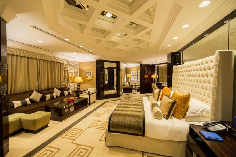 Movenpick Grand Al Bustan Hotel - Oda