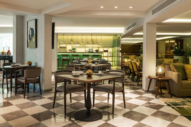 Le Meridien Dubai Hotel & Conference Centre - Lobi