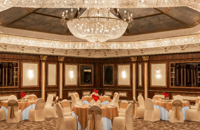Le Meridien Dubai Hotel & Conference Centre - Toplantı