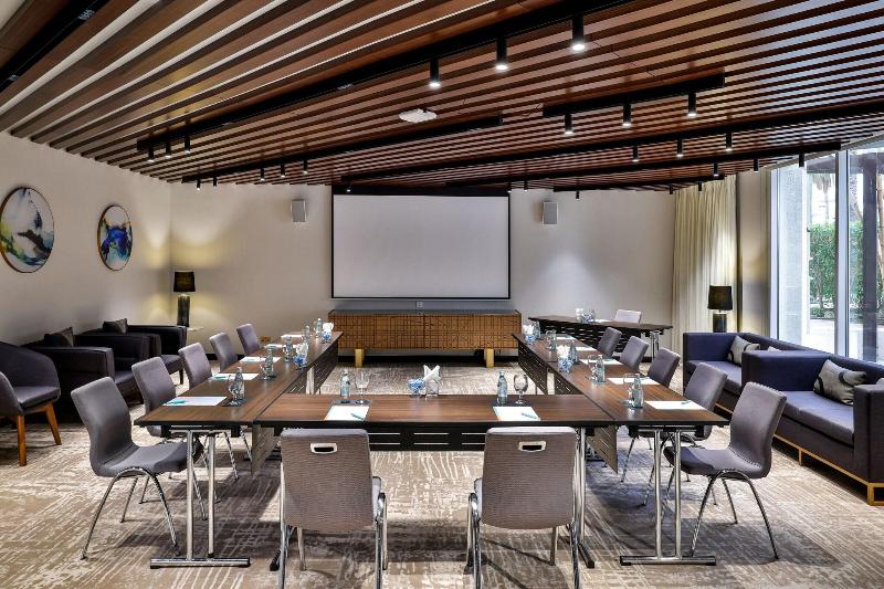 Le Meridien Dubai Hotel & Conference Centre - Toplantı