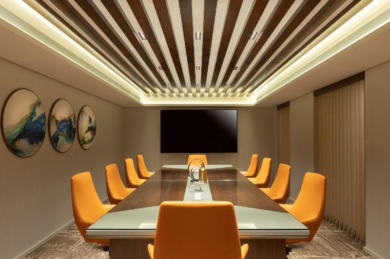 Le Meridien Dubai Hotel & Conference Centre - Toplantı