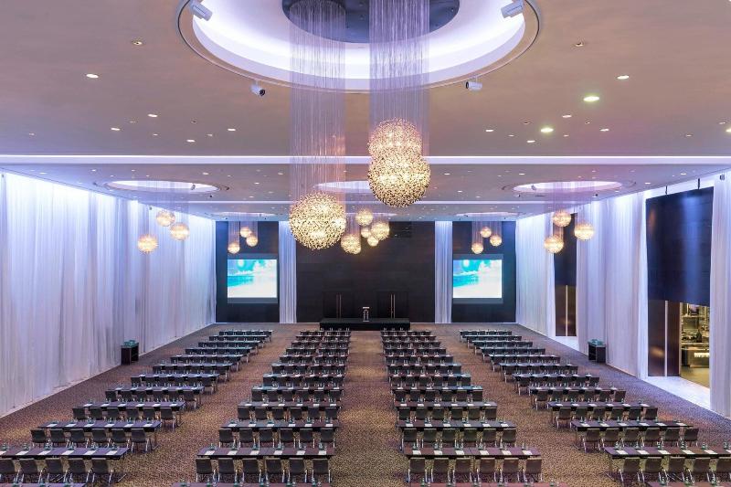 Le Meridien Dubai Hotel & Conference Centre - Toplantı