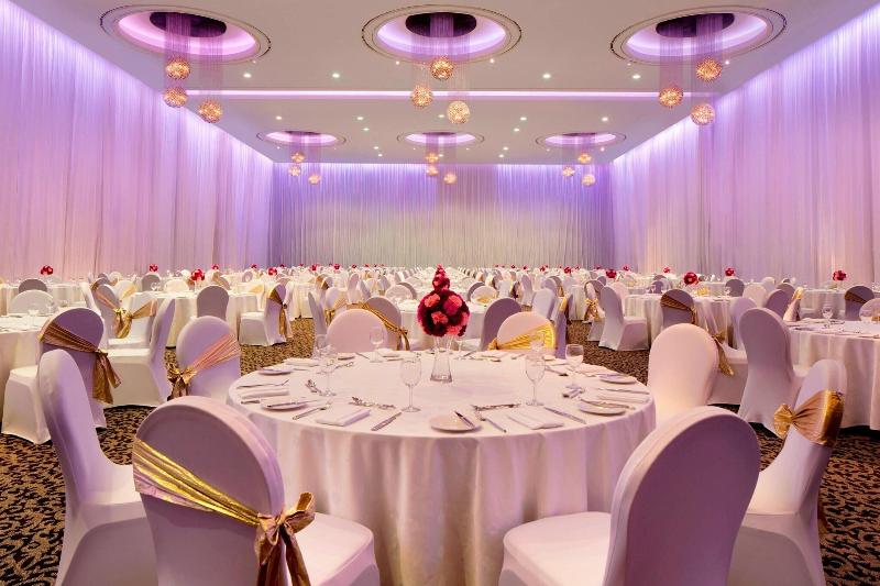 Le Meridien Dubai Hotel & Conference Centre - Toplantı