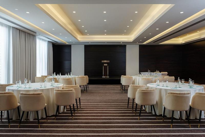 Le Meridien Dubai Hotel & Conference Centre - Toplantı