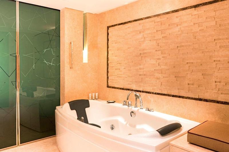 Le Meridien Dubai Hotel & Conference Centre - Oda
