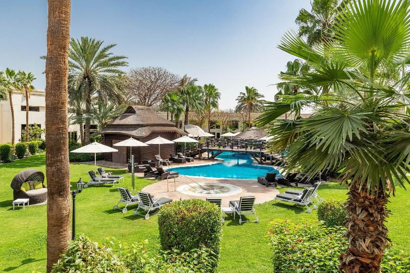 Le Meridien Dubai Hotel & Conference Centre - Havuz