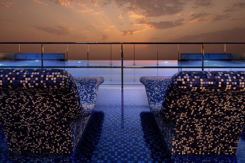 Le Meridien Dubai Hotel & Conference Centre - Havuz