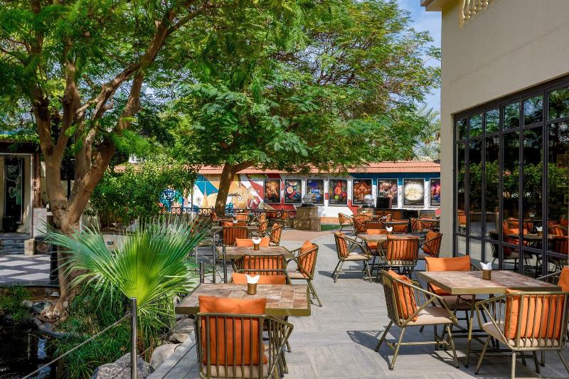 Le Meridien Dubai Hotel & Conference Centre - Restoran