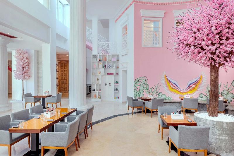 Le Meridien Dubai Hotel & Conference Centre - Restoran