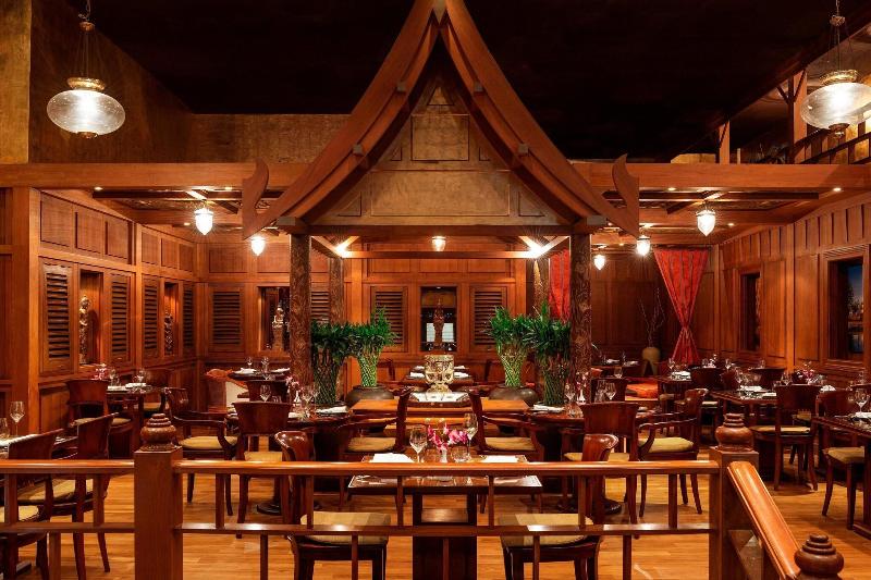 Le Meridien Dubai Hotel & Conference Centre - Restoran