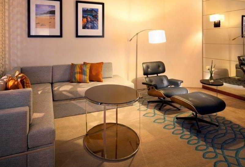 Jumeirah Emirates Towers Dubai fotoÄŸrafÄ±