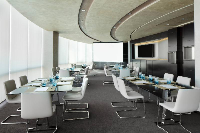 Jumeirah Emirates Towers Dubai - Toplantı