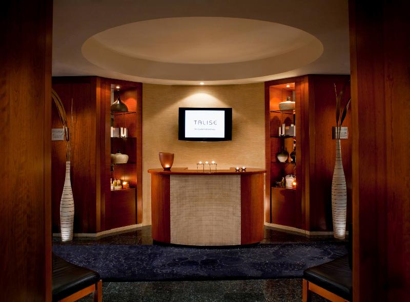 Jumeirah Emirates Towers Dubai - Aktivite