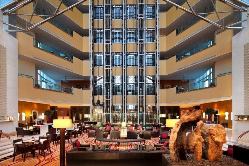 Jumeirah Emirates Towers Dubai fotoÄŸrafÄ±