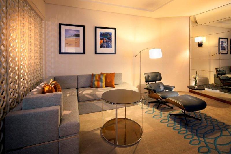 Jumeirah Emirates Towers Dubai fotoÄŸrafÄ±