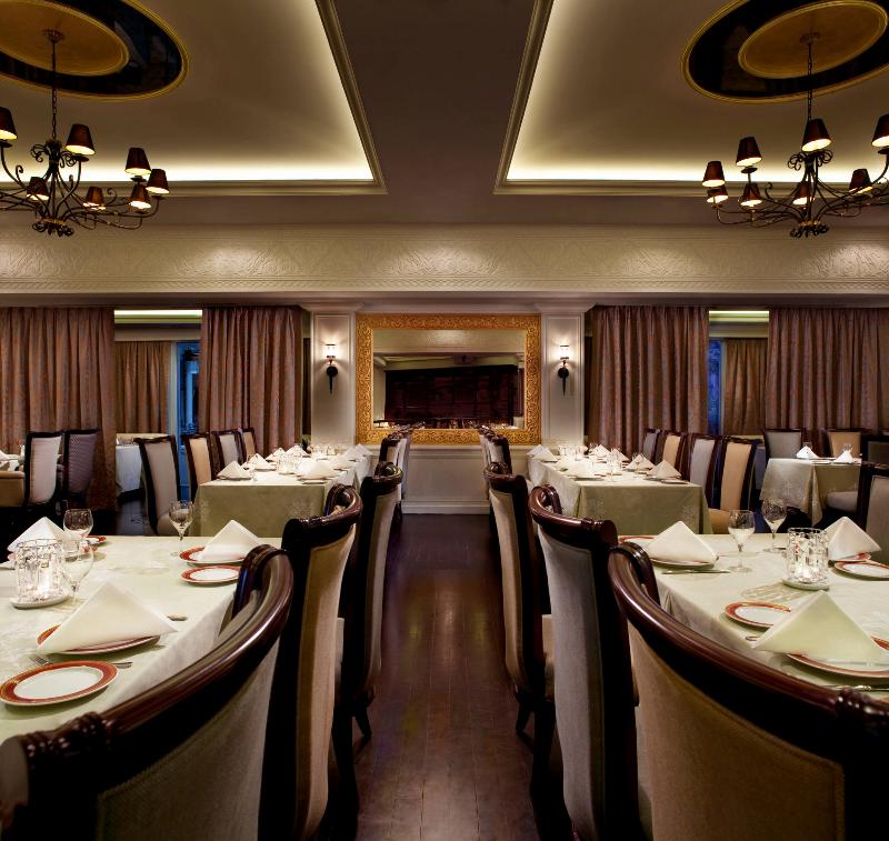 Jumeirah Emirates Towers Dubai - Restoran
