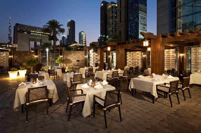 Jumeirah Emirates Towers Dubai - Restoran