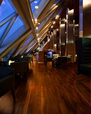 Jumeirah Emirates Towers Dubai fotoÄŸrafÄ±