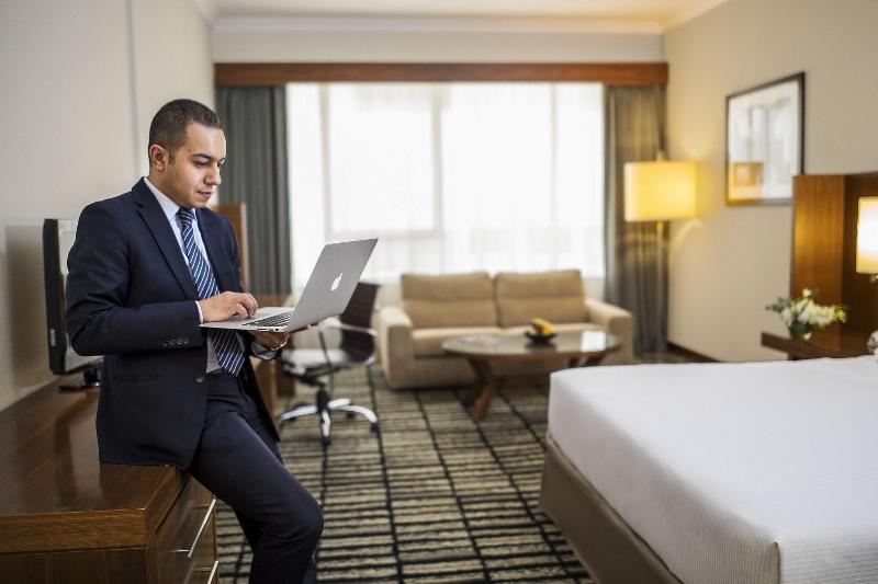 Jumeira Rotana - Oda
