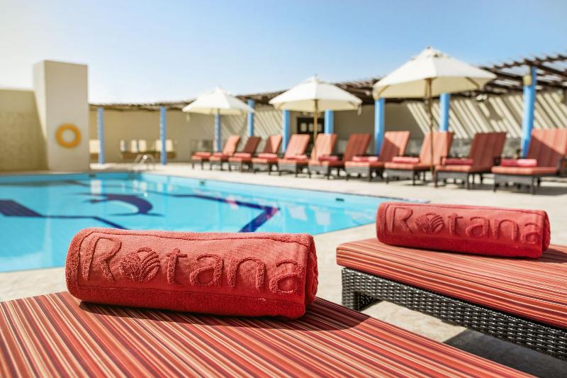 Jumeira Rotana - Havuz