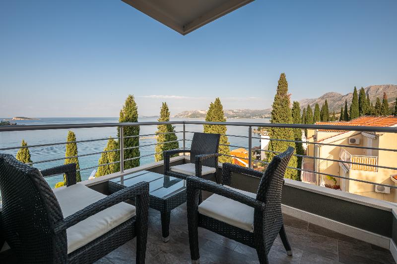 Apartments Didan - Teras