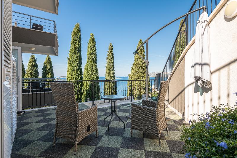 Apartments Didan - Teras