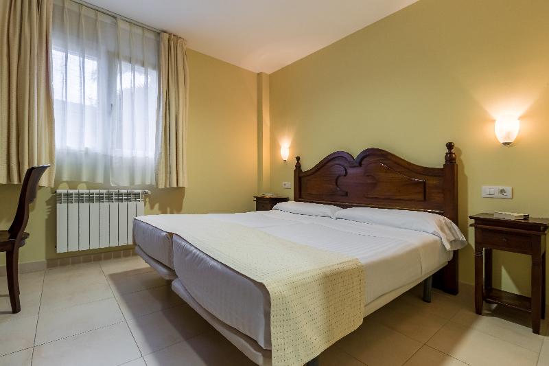 Apartamentos Silken Playa De Toró - Oda