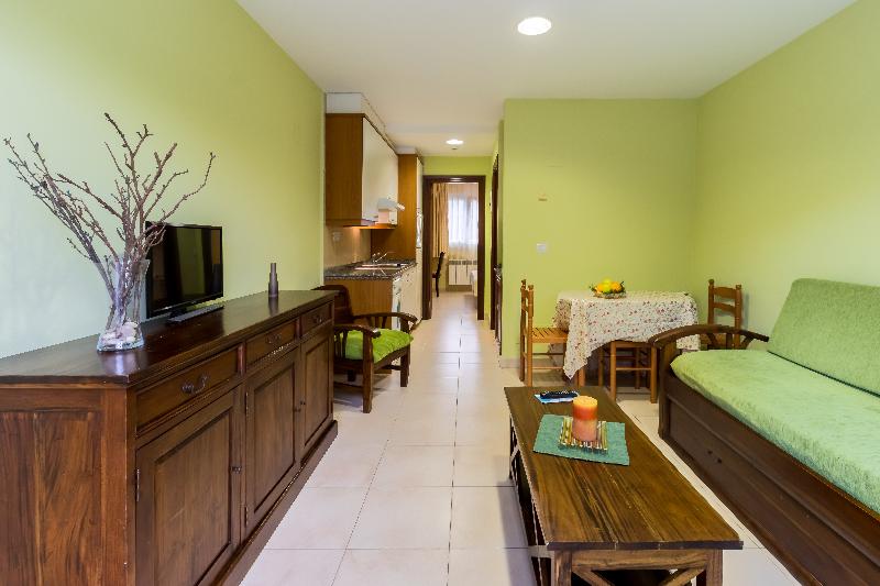 Apartamentos Silken Playa De Toró - Oda