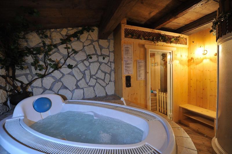 Hotel Cristallo - Havuz