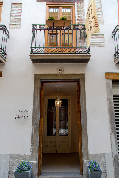 Palacio Almagra - Genel