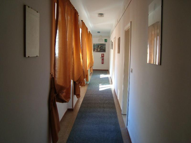 Hotel Sandalyon - Lobi