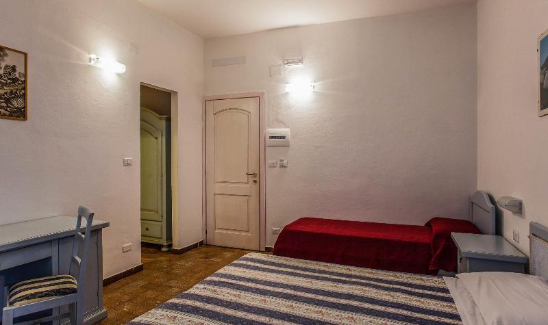 Hotel Sandalyon - Oda