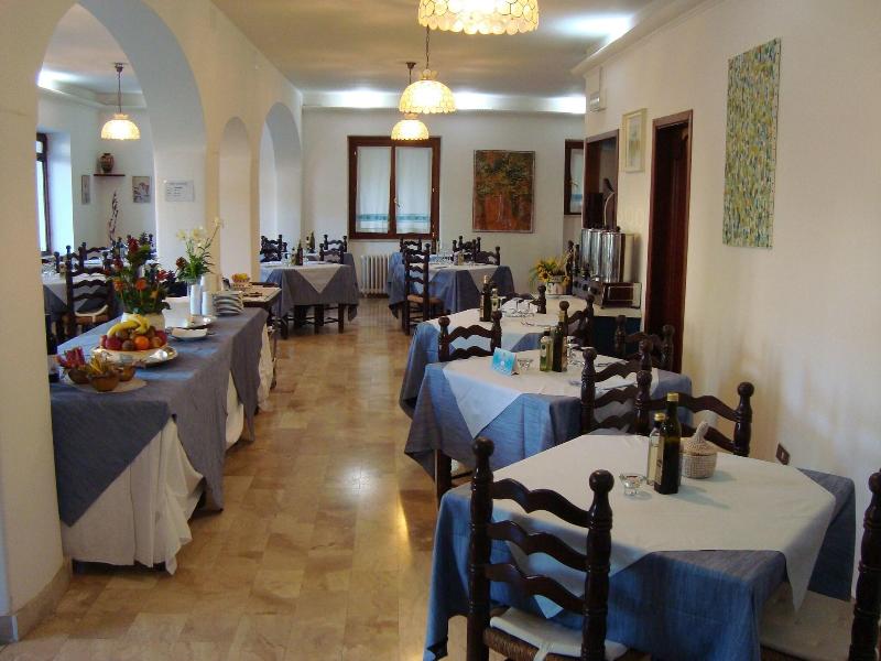 Hotel Sandalyon - Restoran