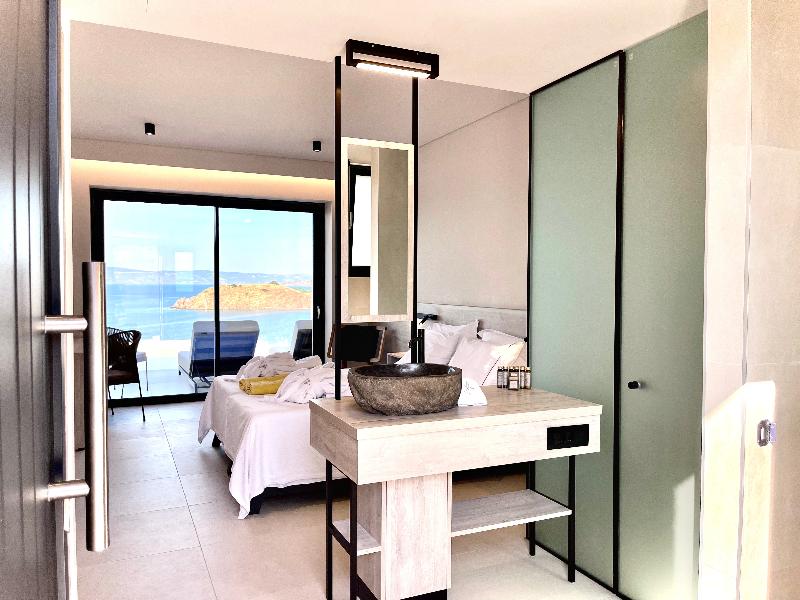 Eleia Seafront Villas - Oda
